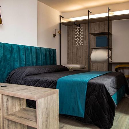 Lucas Central Premium Studios Tirana Kültér fotó